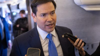 США готовы отказаться от роли посредника между Россией и Украиной