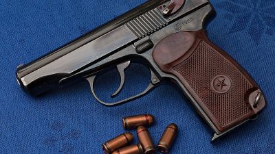 Минобразования Ростовской области закупит более 700 муляжей пистолета Макарова