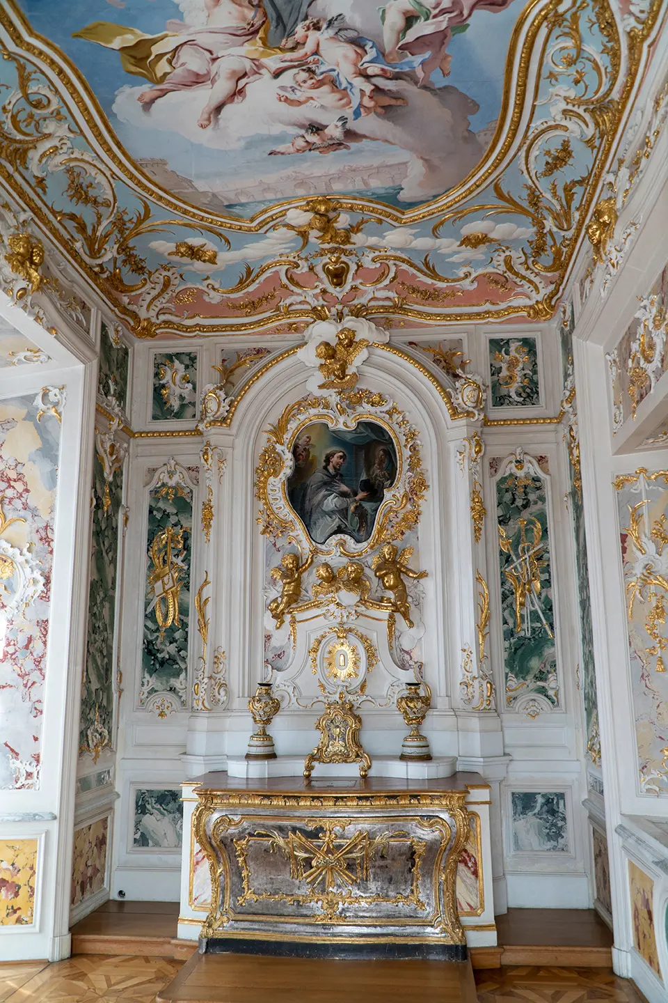 Дворец Аугустусбург: шедевр рококо