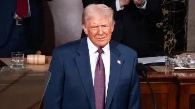 Зеленский написал Трампу, что Украина готова к переговорам