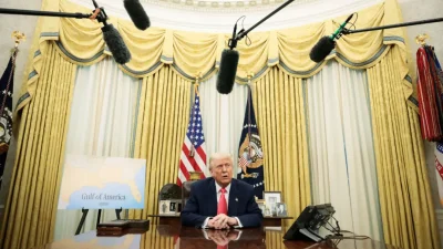 Трамп угрожает России новыми санкциями и тарифами