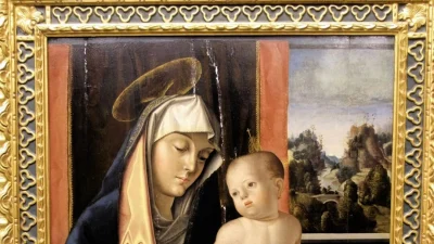 Картина XVI века, украденная из итальянского музея, найдена в Англии, но владелица не отдаёт её