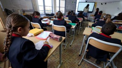 Минпросвещения и учителя комментируют введение единого расписания уроков в школах