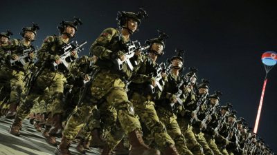Инсайдер: 3000 китайцев секретно воюют в составе северокорейских подразделений на Украине