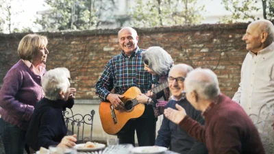 Пение может помочь при ХОБЛ, болезни Паркинсона и поднять настроение