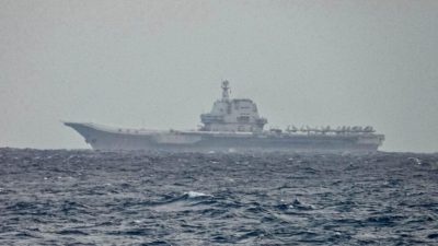 Китай проводит военные учения вблизи Тайваня и предостерегает от независимости