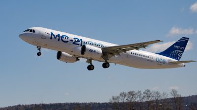 Российский самолёт с импортозамещёнными системами совершил первый полёт (видео)