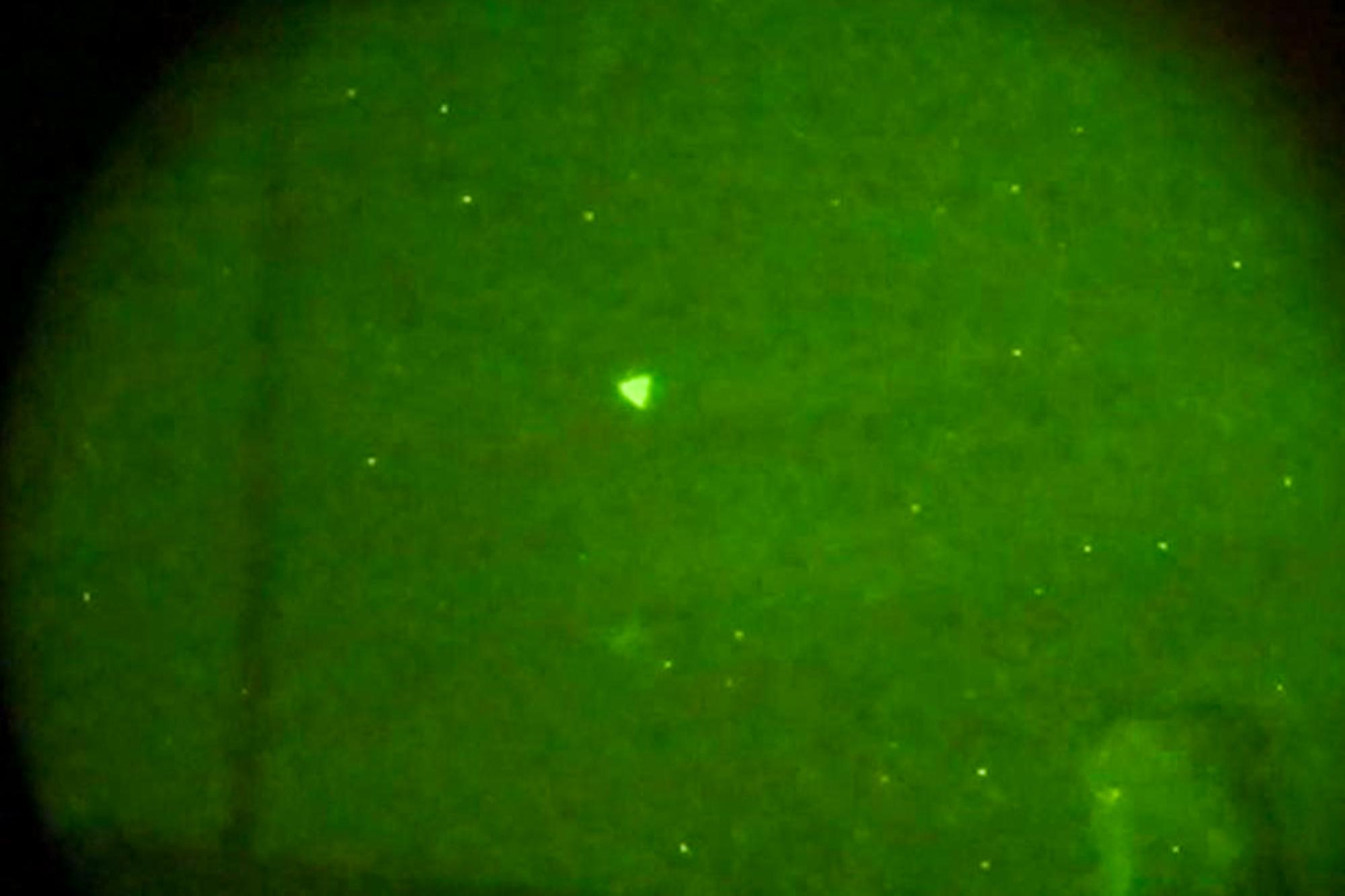 Что показывают недавно опубликованные отчёты гражданских пилотов о НЛО