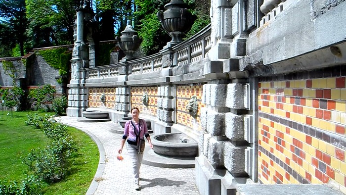 Романтический Массандровский замок, Сад ароматов и старинный грот