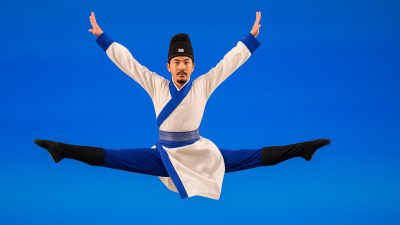 Проблемный подросток добился успеха благодаря самосовершенствованию и классическому китайскому танцу