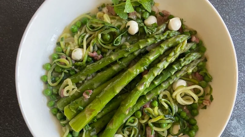 Зелёный — цвет весны и этого сезонного блюда. (JeanMarie Brownson/TNS)
 | Epoch Times Россия