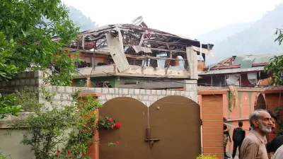 Индия наносит авиаудары по террористам в контролируемой Пакистаном части Кашмира