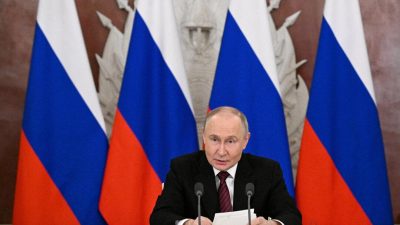 Путин призывает к прямым переговорам между Россией и Украиной