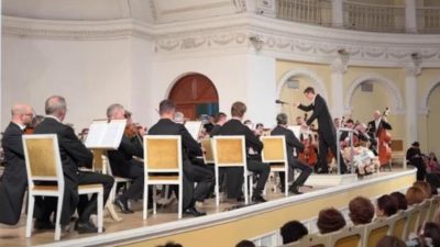 Большой симфонический оркестр отблагодарил Баку концертом за эвакуацию из Ирана (видео)