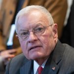 Келлог прибыл из США в Минск и освободил 14 политзаключённых, включая Тихановского