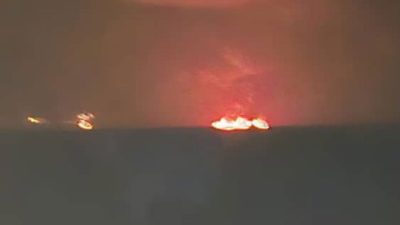 Три судна загорелись вблизи Ормузского пролива