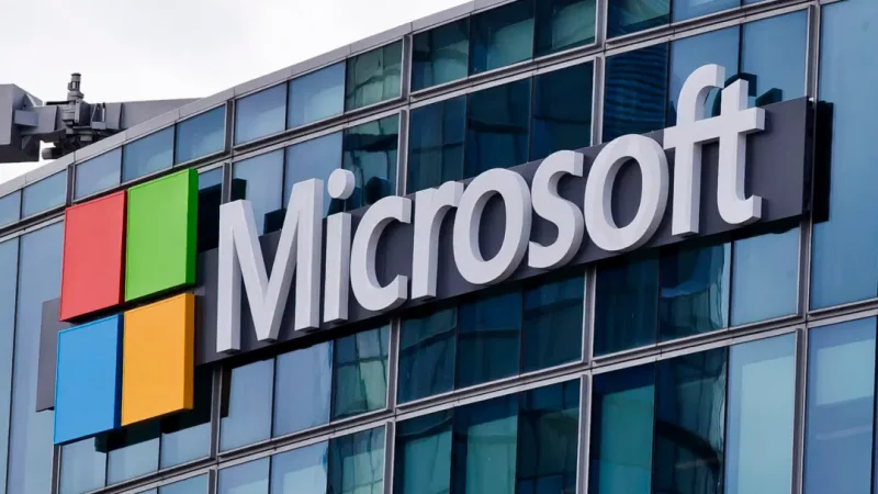 Логотип Microsoft в Исси-ле-Мулино под Парижем, 12 апреля 2016 года. (Michel Euler/The Canadian Press/AP) | Epoch Times Россия