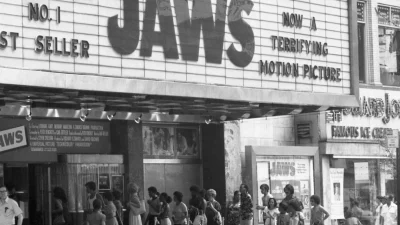 «Челюсти»: 50-летие и рождение летнего блокбастера