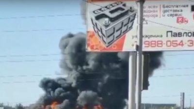 Масштабный пожар на рынке в Волгограде: горят три павильона (видео)