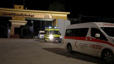 Трагедия в Египте: автобус с россиянами перевернулся по пути к пирамидам