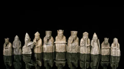 Шах и мат 800 лет назад: загадочные шахматные фигуры с острова Льюис