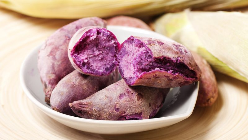 Питание от земли: сладкий картофель и его листья