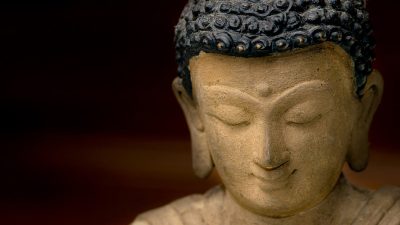 История об ищущем Будду человеке, которому не хватило терпимости