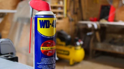 WD-40 избавляет от множества проблем
