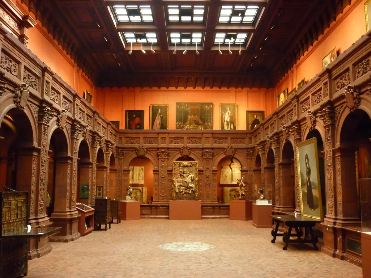 Редчайший Чёрный часослов будет отреставрирован