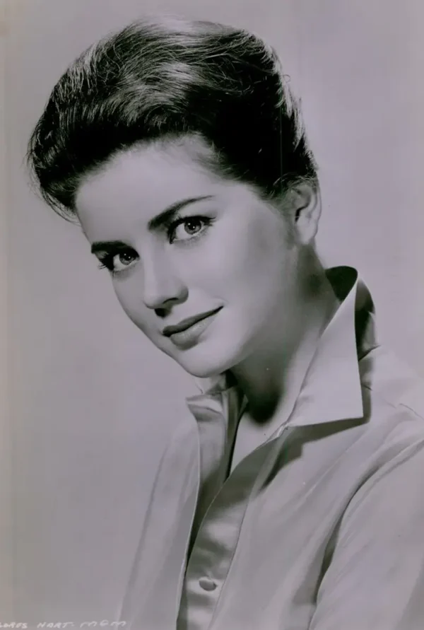 Долорес Харт: актриса, ушедшая в монастырь, отказавшись от славы ради веры