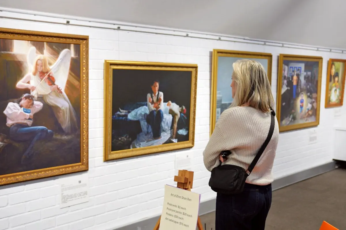 Художественная выставка в Австралии разоблачает жестокое преследование в Китае