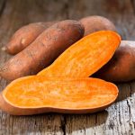 Питание от земли: сладкий картофель и его листья