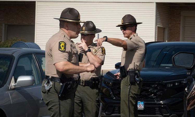 Полиция США. (Scott Olson/Getty Images) | Epoch Times Россия