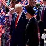Трамп прибыл в Малайзию в начале своего турне по Азии