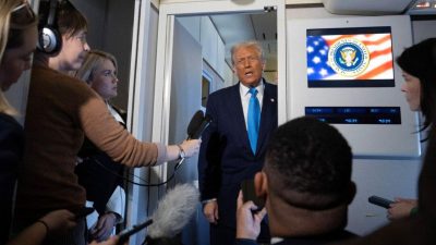 Трамп заявил, что не будет баллотироваться на третий срок из-за Конституции США