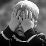 Издевательства в детском саду: диктофон помог родителям узнать правду