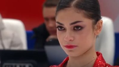 Петросян доминирует на Гран-при в Москве после короткой программы (видео)