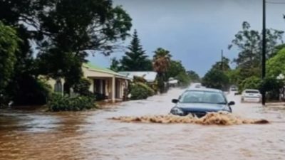 Циклон на Шри-Ланке «запер» российских туристов в отелях (видео)