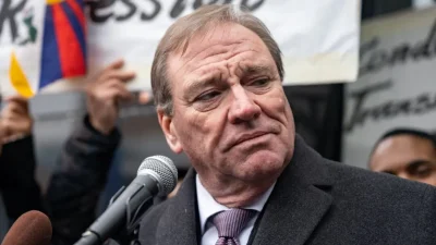 Происходящее сегодня в Китае «сопоставимо с нацистами и Холокостом»