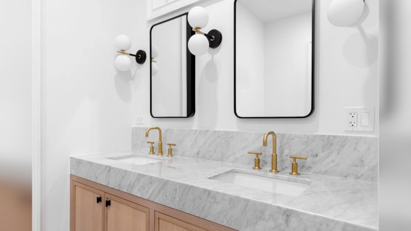 У вас не должно возникнуть проблем с установкой искусственного мрамора в ванной комнате самостоятельно. (Joseph Hendrickson/Shutterstock)  | Epoch Times Россия