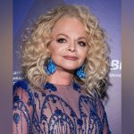 Ларисе Долиной угрожали убийством из-за заявления на мошенников