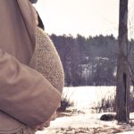 Саратовские больницы подключили священников к борьбе с абортами