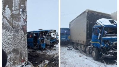 Цепная авария в Омской области: пять транспортных средств и шесть погибших (видео)