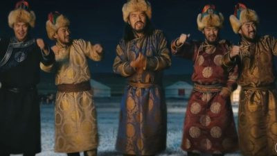 Монгольский «Джингл Беллс» в техно-стиле взорвал соцсети (видео)