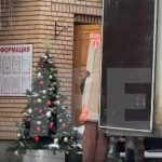 До 5 января — не раньше: Долина начала вывоз имущества, но остаётся в квартире (видео)