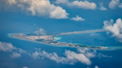 Филиппины: Китай выпустил сигнальные ракеты по патрульному самолёту