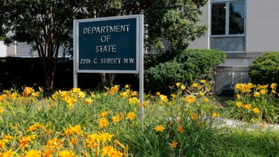 Госдепартамент отзывает 29 послов