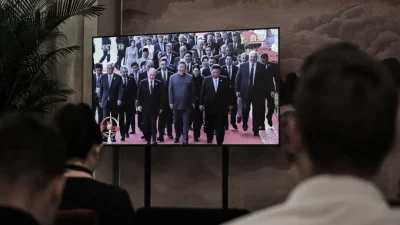 Анализ: Местные телеканалы Китая умирают