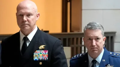 Конгресс разделился во мнениях после доклада адмирала об ударах по лодкам с наркотиками