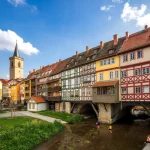 Четыре застроенных домами моста через реки Европы